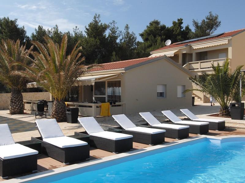 Paradise Resort Vanesa Vir Zewnętrze zdjęcie